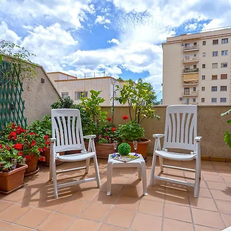 Apartment Centrico Apartamento Con Terraza Y Plaza Garaje