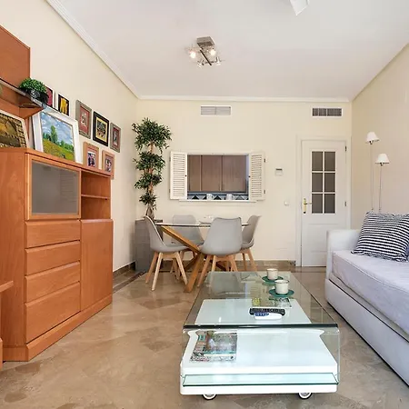 Centrico Apartamento Con Terraza Y Plaza Garaje Marbella